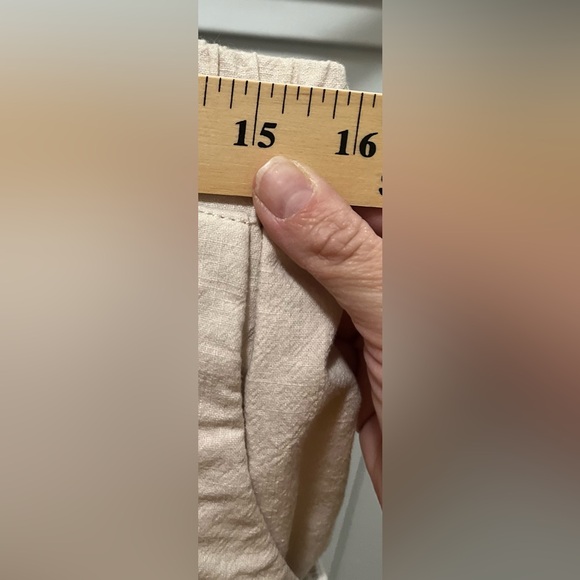 Women's Khaki Shorts With Drawstring, size medium - Picture 3 of 4